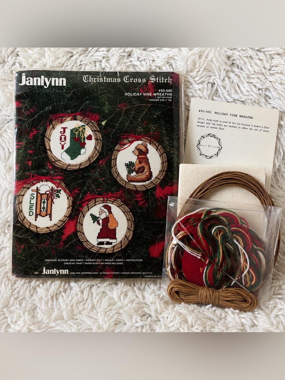 Janlynn Christmas Cross Stitch Holiday Vine Wreaths Kit Set of 4 Vintage 1986